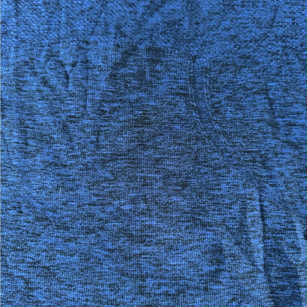 Lululemon Women’s Blue Racerback Size 8 - Picture 2 of 6
